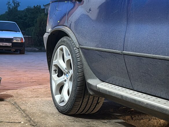 2004 BMW X5 4.8is I (E53) Рестайлинг, синий, 1200000 рублей - вид 3