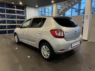2017 Renault Sandero II, серый, 879000 рублей, вид 5