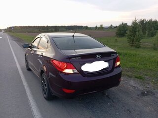2011 Hyundai Solaris I, фиолетовый, 720000 рублей, вид 4