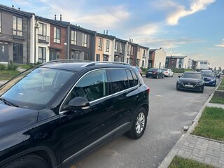 2011 Volkswagen Tiguan I Рестайлинг, чёрный, 1100000 рублей, вид 5
