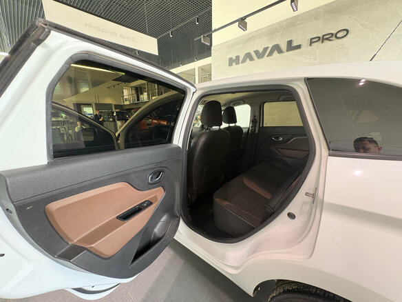 2018 Lada (ВАЗ) XRAY I, белый, 699000 рублей - вид 8
