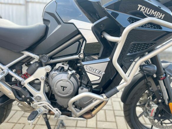 2023 Triumph Tiger 1200, серый - вид 16