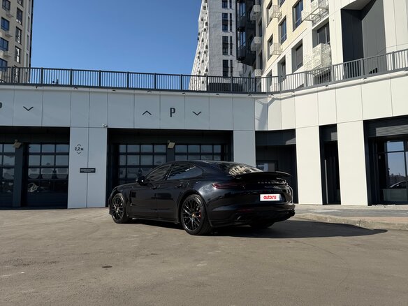 2017 Porsche Panamera Turbo II, чёрный, 6600000 рублей - вид 31