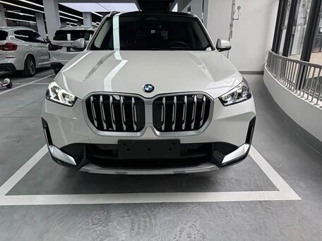 2023 BMW X1 Long 20Li sDrive III (U11/U12), белый, 2910010 рублей, вид 3