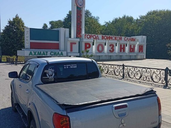 2011 Mitsubishi L200 IV, серебристый, 1300000 рублей - вид 12
