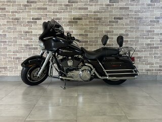 2008 Harley-Davidson Street Glide, чёрный, 855000 рублей, вид 3