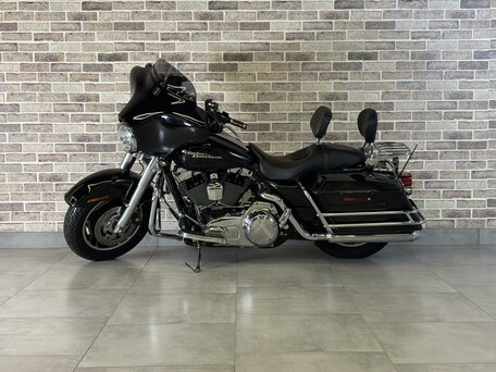 2008 Harley-Davidson Street Glide, чёрный, 855000 рублей, вид 3