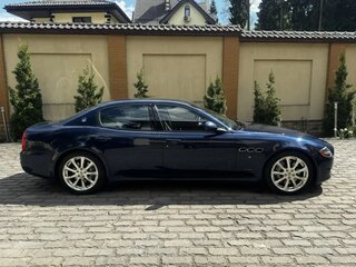 2012 Maserati Quattroporte Sport GT S V Рестайлинг, синий, 5000000 рублей, вид 3