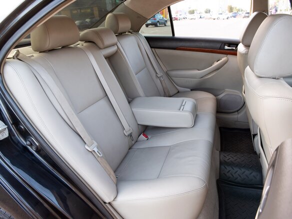 2007 Toyota Avensis II Рестайлинг, чёрный, 1149000 рублей - вид 7