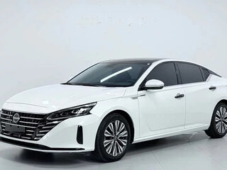 2023 Nissan Altima VI (L34) Рестайлинг, белый, 1590000 рублей, вид 1
