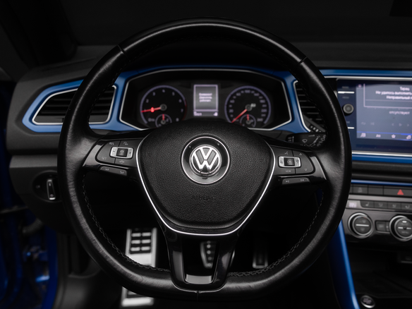 2020 Volkswagen T-Roc I, синий, 2550000 рублей - вид 17