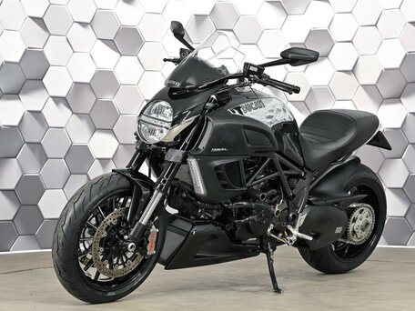 2012 Ducati Diavel, чёрный, 829000 рублей, вид 2