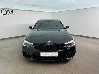 2017 BMW 5 серии 530i xDrive VII (G30/G31/G38), чёрный, 3550000 рублей, вид 3