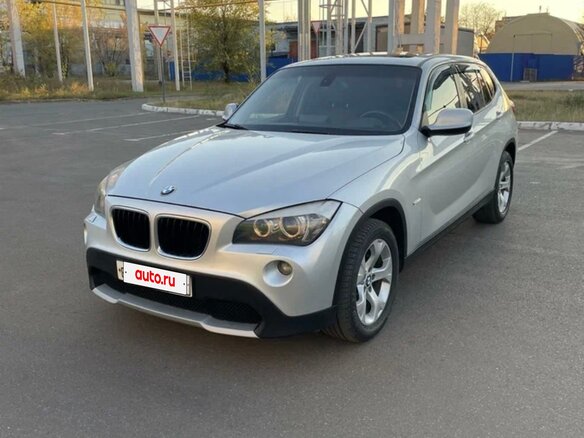 2010 BMW X1 18d I (E84), серебристый, 980000 рублей