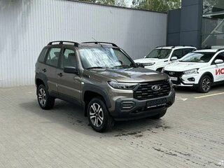 2026 Lada (ВАЗ) Niva Travel I Рестайлинг, коричневый, 1732000 рублей, вид 1