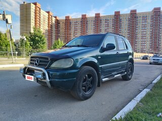 1999 Mercedes-Benz M-Класс 320 I (W163), зелёный, 680000 рублей, вид 1