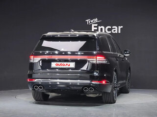 2025 Lincoln Aviator II Рестайлинг, чёрный, 10907156 рублей, вид 5