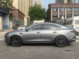 2025 BYD Qin Plus EV 510 I Рестайлинг, серый, 1850000 рублей, вид 2