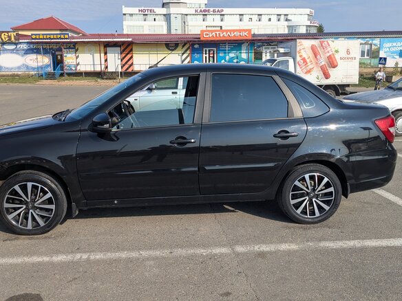 2019 Lada (ВАЗ) Granta I Рестайлинг, чёрный, 680000 рублей - вид 2