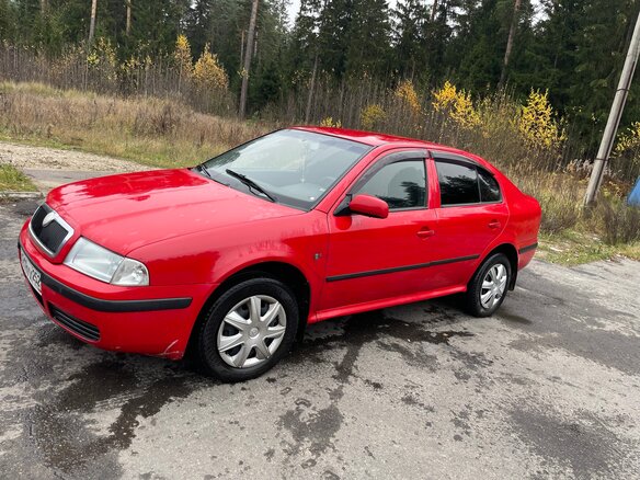 2008 Skoda Octavia I (A4) Рестайлинг, красный, 325000 рублей
