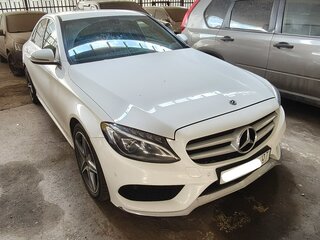 Mercedes-Benz C-Класс 200 9G-TRONIC IV (W205)