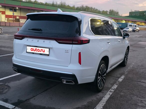 2022 Exeed VX I, белый, 2500000 рублей - вид 4