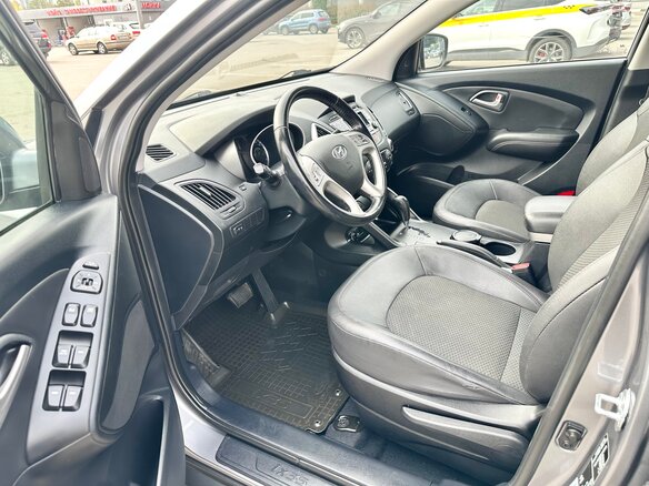 2013 Hyundai ix35 I, серый - вид 9