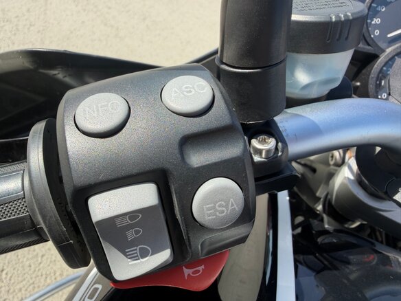 2009 BMW R 1200 R, чёрный, 720000 рублей - вид 16