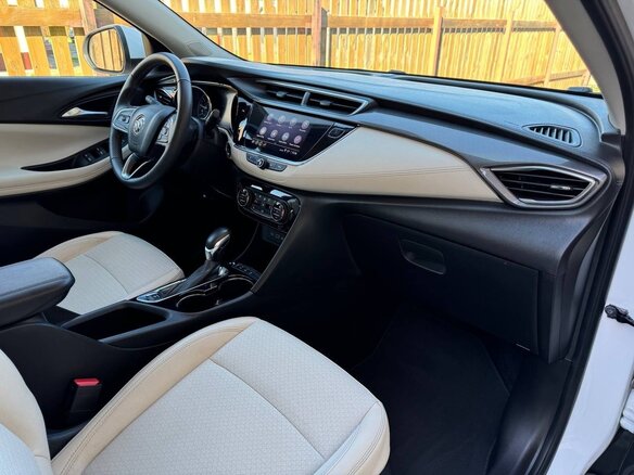 2021 Buick Encore GX I, белый, 2000000 рублей - вид 8