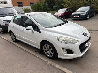 2011 Peugeot 308 I Рестайлинг, белый, 600000 рублей, вид 3