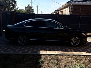 2017 Volkswagen Passat B8, чёрный, 1598000 рублей, вид 5