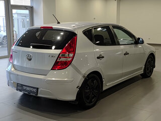 2010 Hyundai i30 I, серебристый, 390000 рублей, вид 5