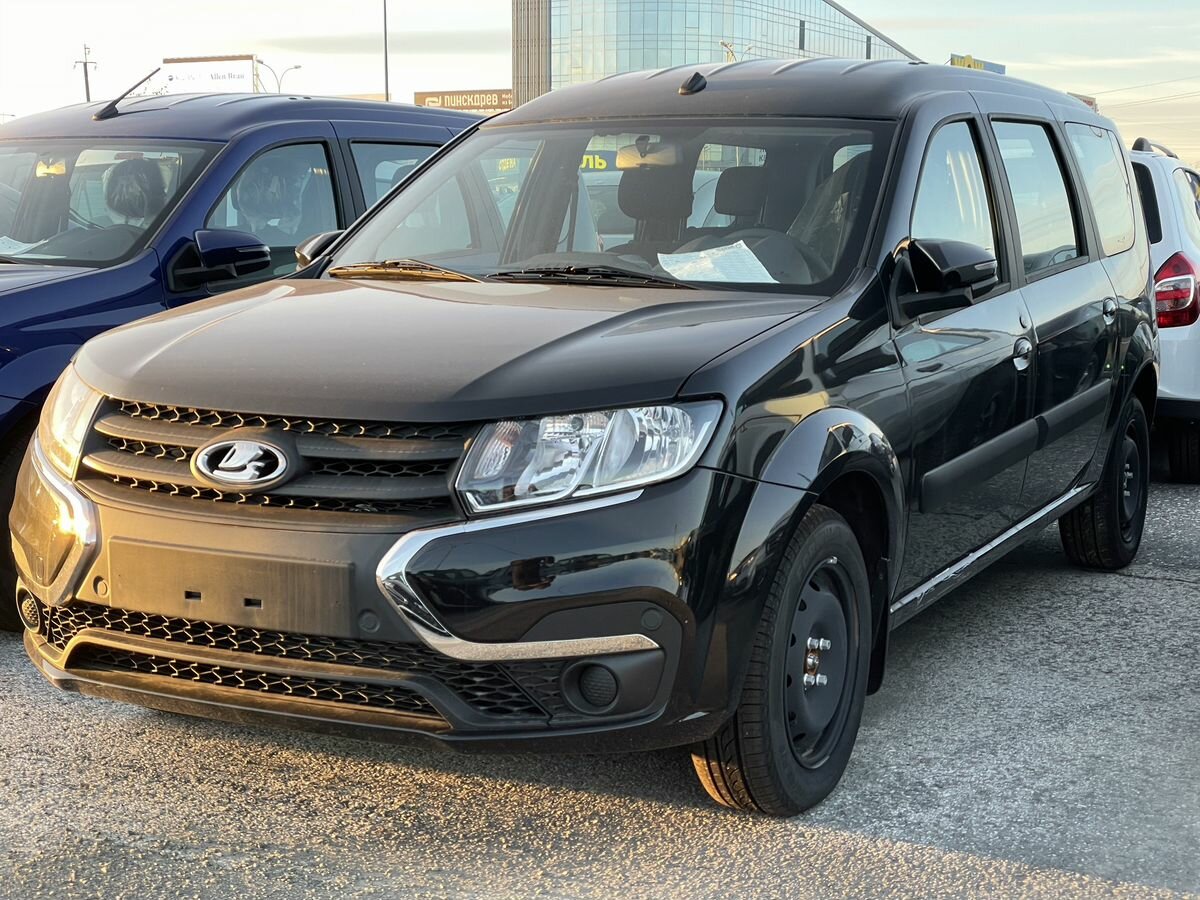 Открыть фотографии: Lada (ВАЗ) Largus I Рестайлинг