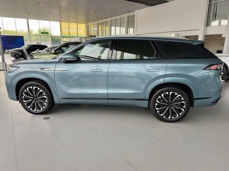 2025 Jaecoo J8, серый, 4669000 рублей, вид 4