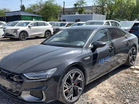 2026 Audi A7 L 45 TFSI II (4K), серый, 6838000 рублей, вид 2
