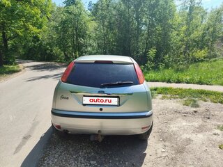 2005 Ford Focus I Рестайлинг, серебристый, 210000 рублей, вид 3