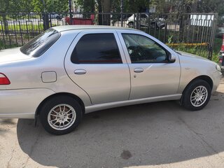2011 Fiat Albea I Рестайлинг, серебристый, 390000 рублей, вид 2
