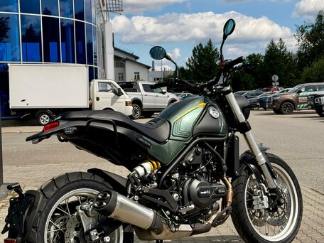 2026 Benelli Leoncino 500 Trail, красный, 649000 рублей, вид 3
