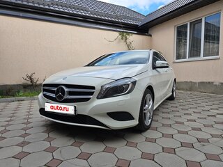 2015 Mercedes-Benz A-Класс 180 III (W176) Рестайлинг, белый, 1850000 рублей, вид 2