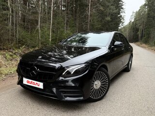 2020 Mercedes-Benz E-Класс 200 V (W213, S213, C238), чёрный, 4350000 рублей, вид 2