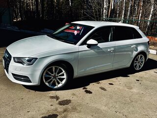 2015 Audi A3 III (8V), белый, 2000000 рублей, вид 2