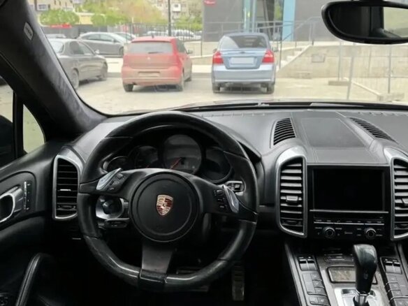 2010 Porsche Cayenne S II (958), серый, 1300000 рублей - вид 20