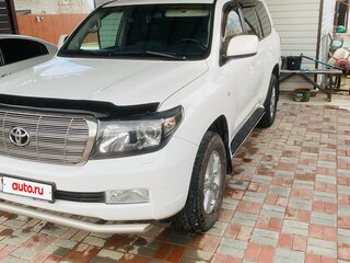 2011 Toyota Land Cruiser 200 Series, белый, 3600000 рублей, вид 1