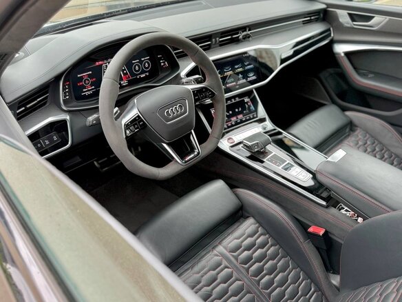 2022 Audi RS 6 IV (C8), чёрный, 15000000 рублей - вид 6