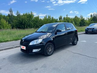 2010 Skoda Fabia II Рестайлинг, чёрный, 465000 рублей, вид 1