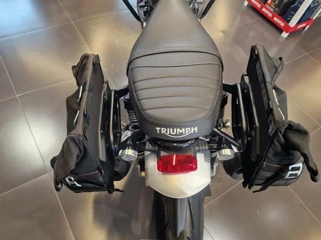 2023 Triumph Speed Twin, чёрный, 1570000 рублей, вид 5