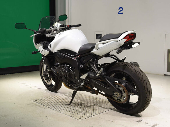 2010 Yamaha FZ1, белый, 420978 рублей - вид 5