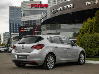 2011 Opel Astra J, серебристый, 448000 рублей, вид 4
