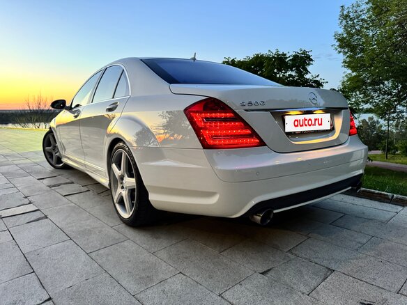 2008 Mercedes-Benz S-Класс 500 V (W221), белый, 2100000 рублей - вид 12