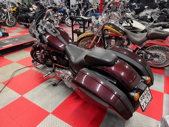 2019 Harley-Davidson Sport Glide, красный, 1350000 рублей - вид 1